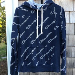 Women’s Small Champion Sweatshirt